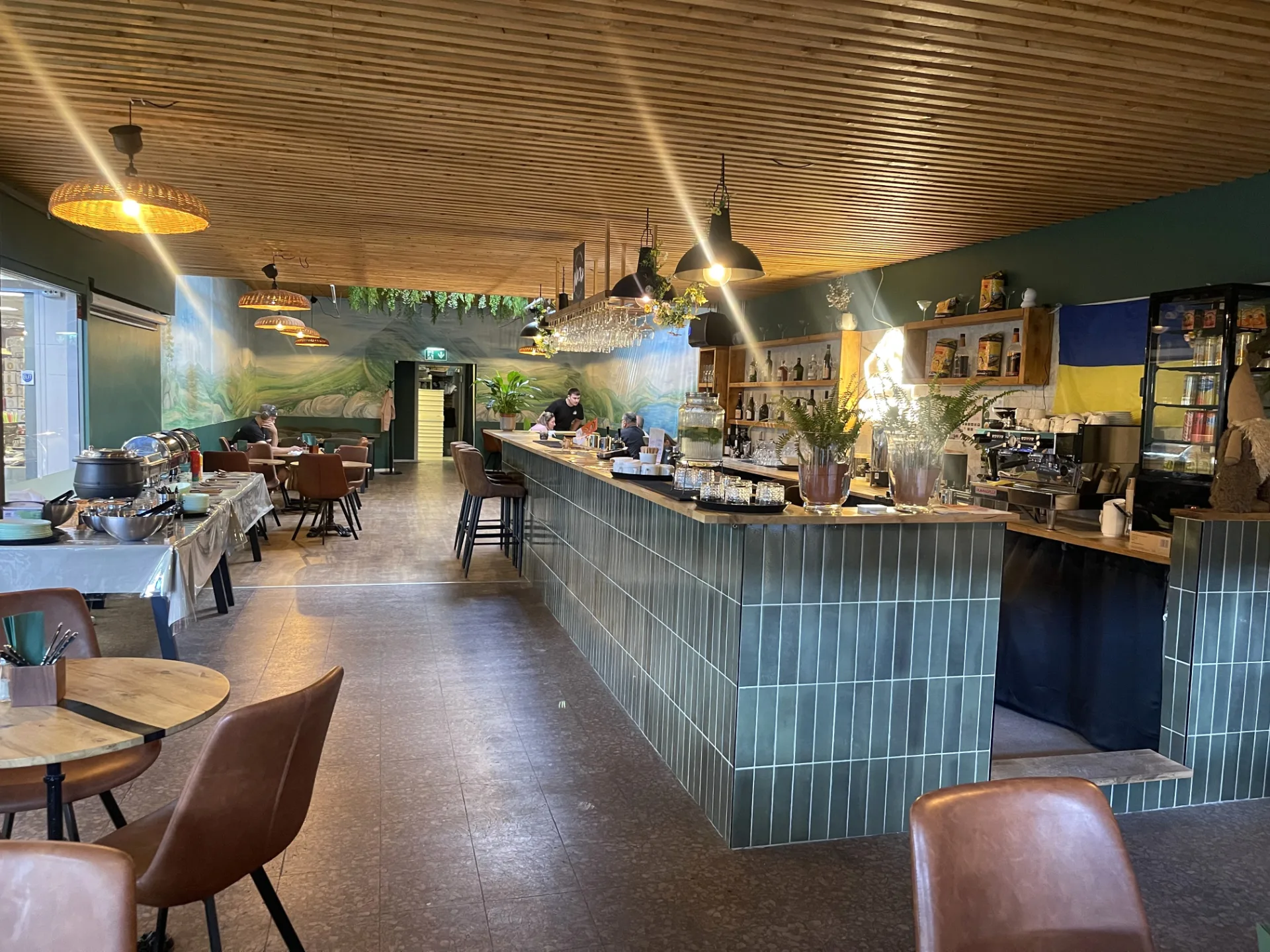 Restaurang till salu – Saltsjöbaden, Saltsjötorg 2 bild 1